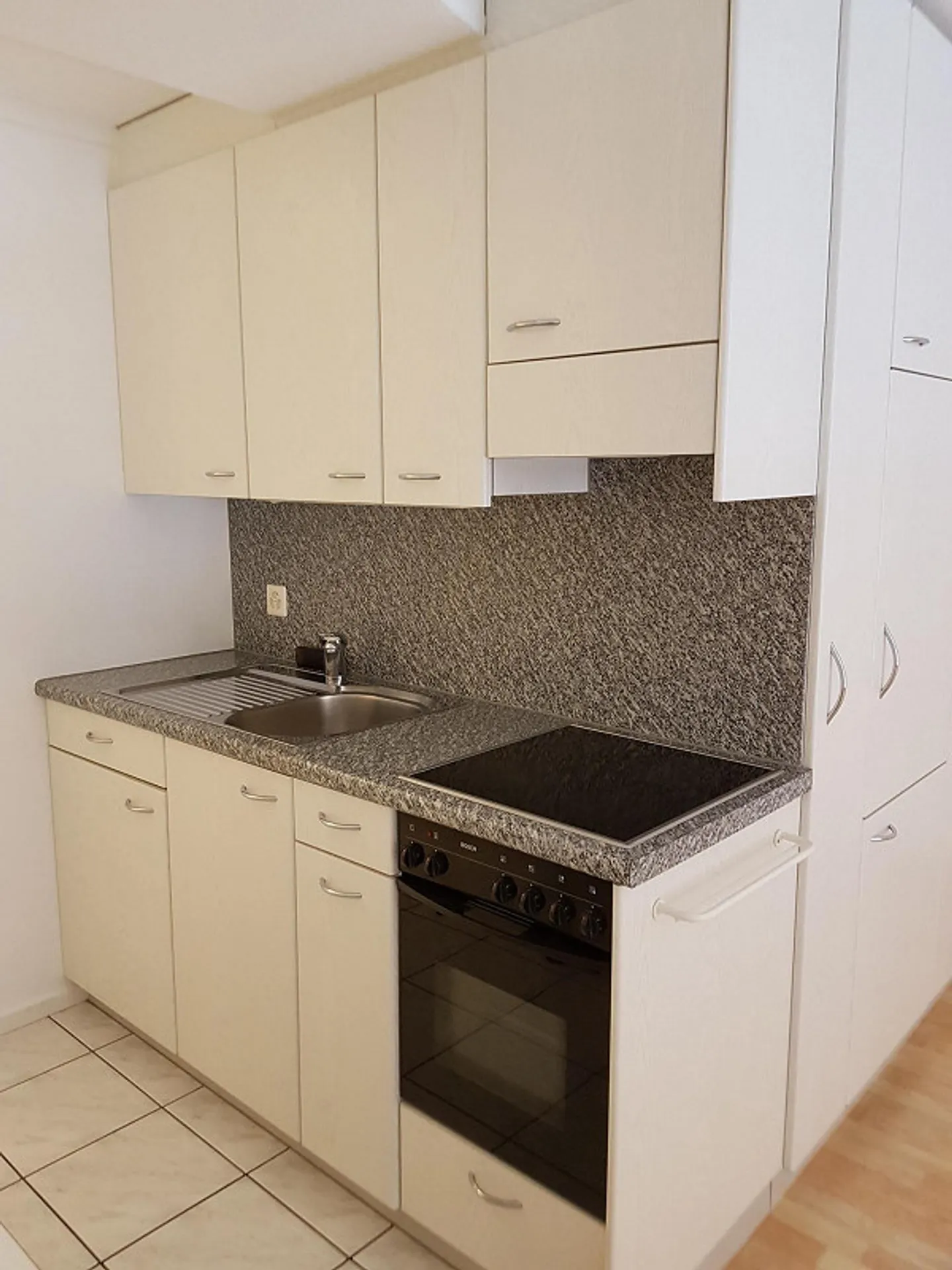 Charmante 1,5 Zimmerwohnung - Foto 3 von 6