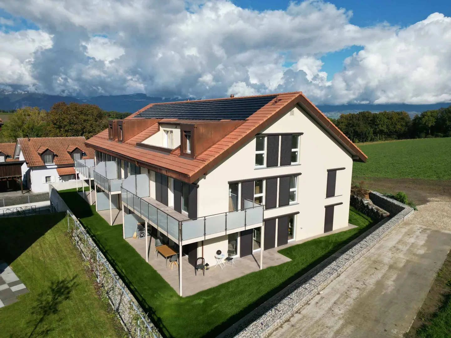 Appartement Écologique avec Terrasse - Photo 1 sur 12