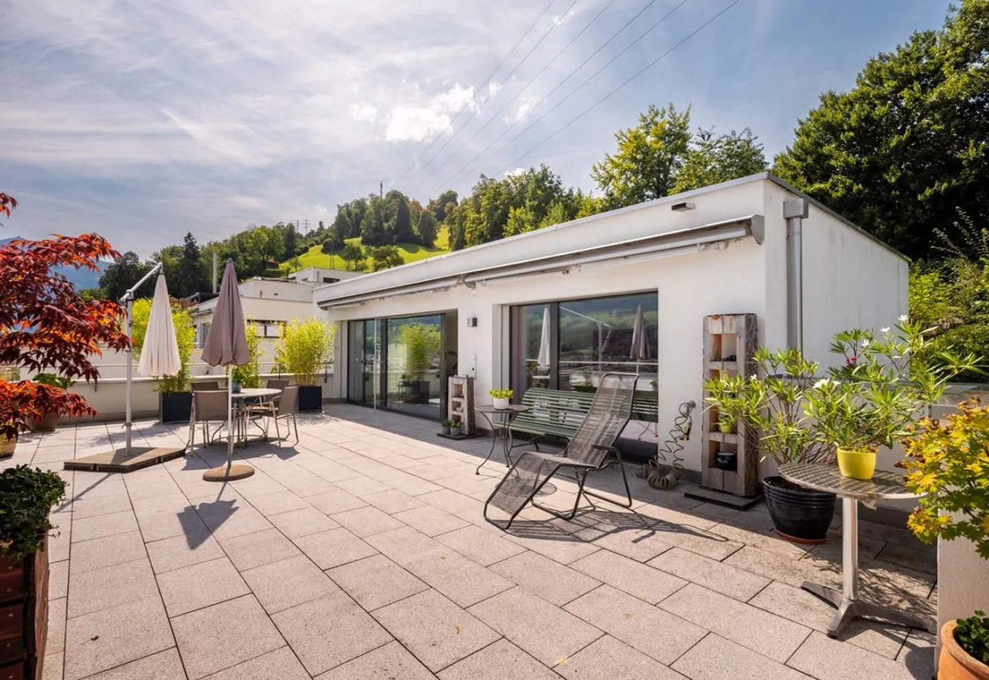 Hochwertige 3.5-Zimmer-Maisonette-Attika-Wohnung mit grosser Terrasse - Foto 1 von 20