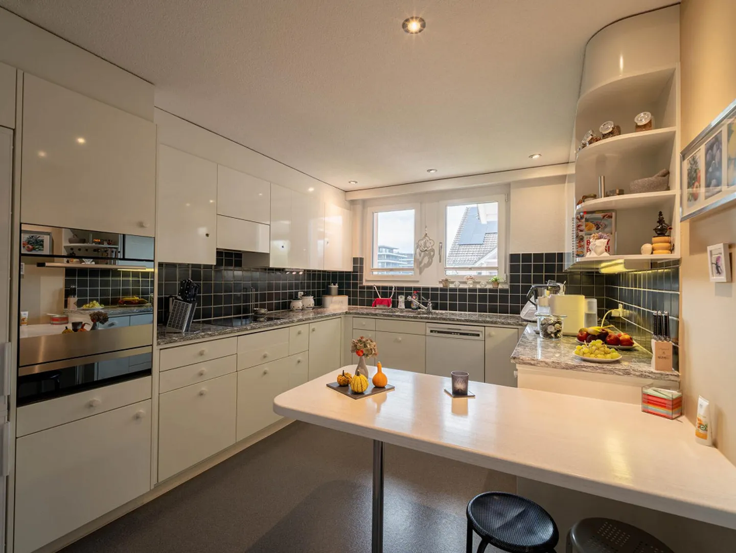 Appartamento duplex di 6½ locali luminoso con vista lago - Foto 2 di 4