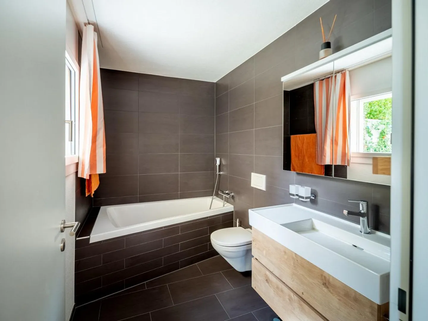 Hochwertige 3.5-Zimmer-Maisonette-Attika-Wohnung mit grosser Terrasse - Foto 14 von 20