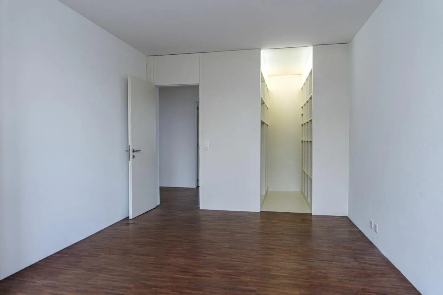 Appartement penthouse spacieux de 5,5 pièces au centre de Biel/Bienne - Photo 16 sur 21