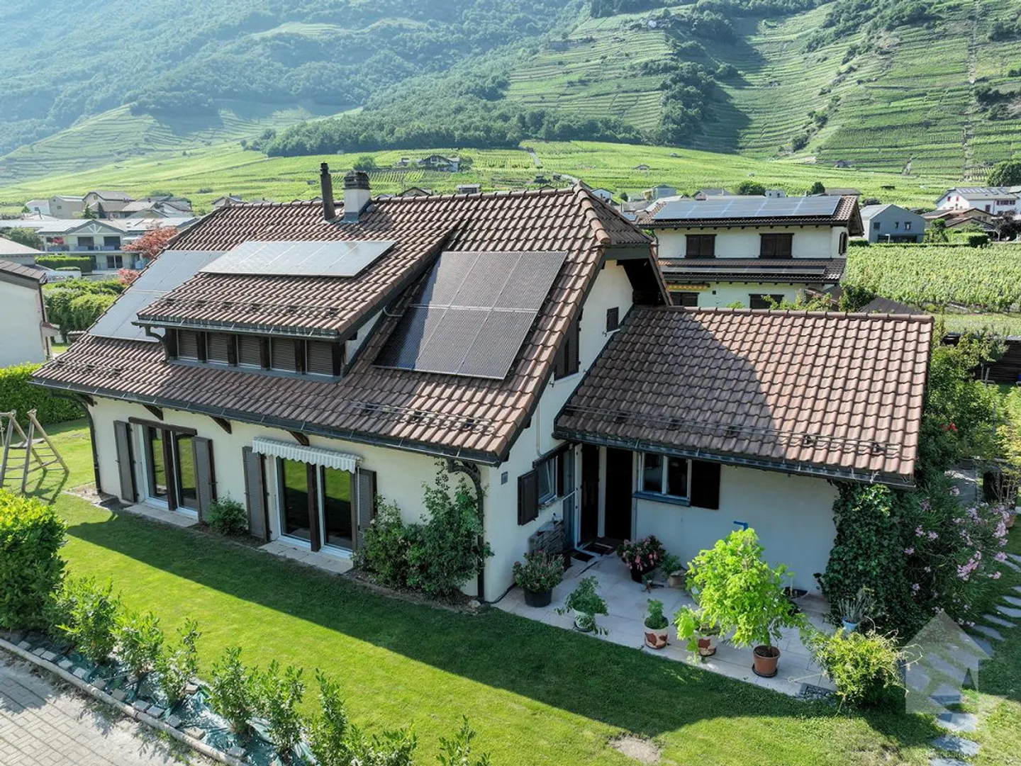 Magnifica casa di charme che unisce comfort moderno e fascino - Foto 14 di 17