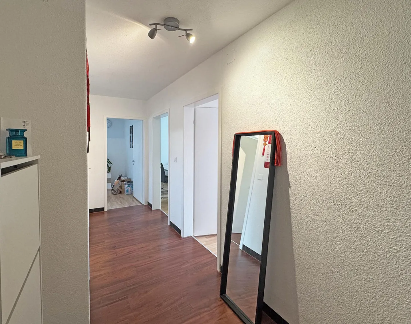 Appartement 3.0 pièces avec grand balcon - Photo 5 sur 11