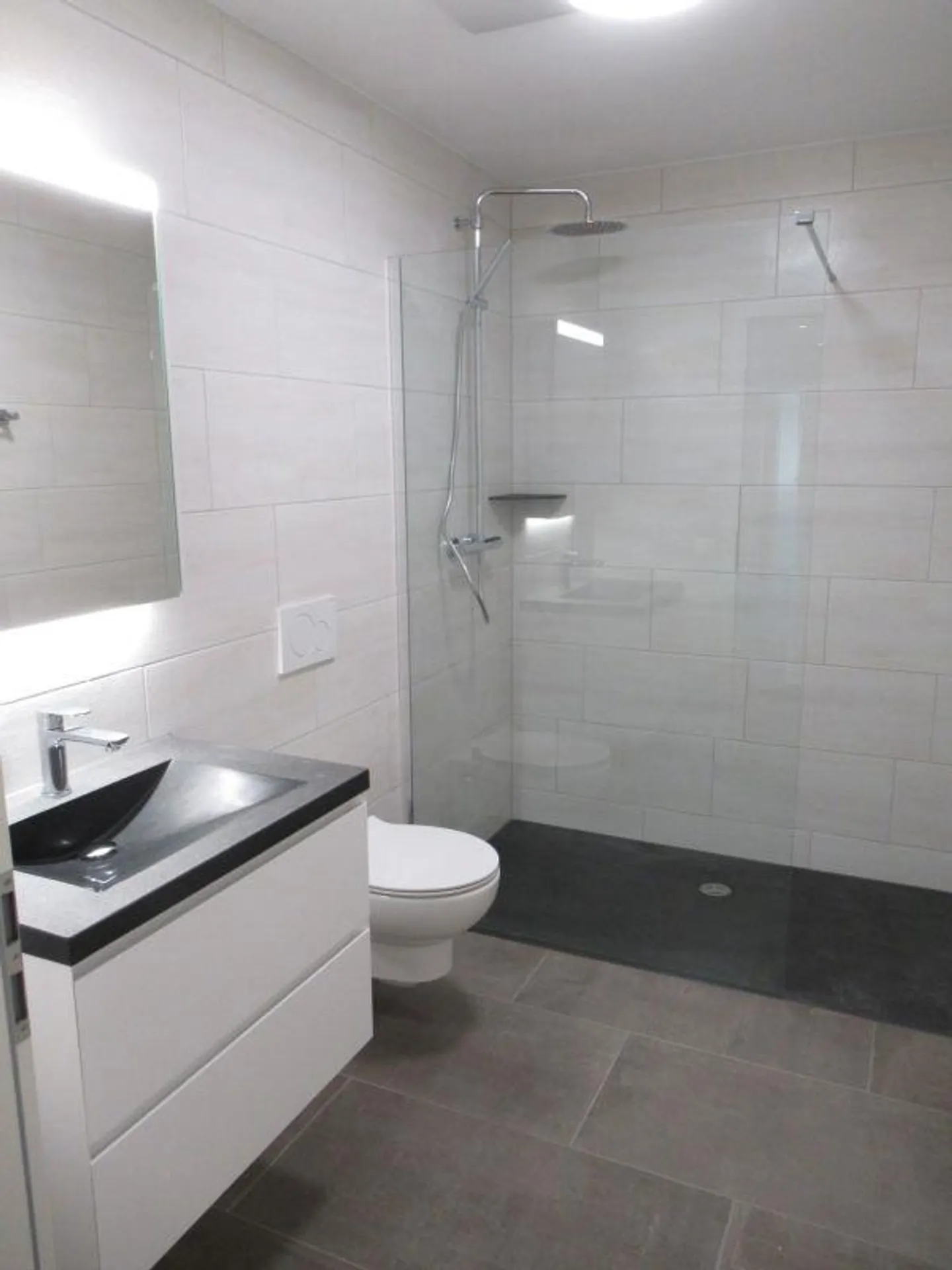 Appartamento spazioso e luminoso - Foto 12 di 15