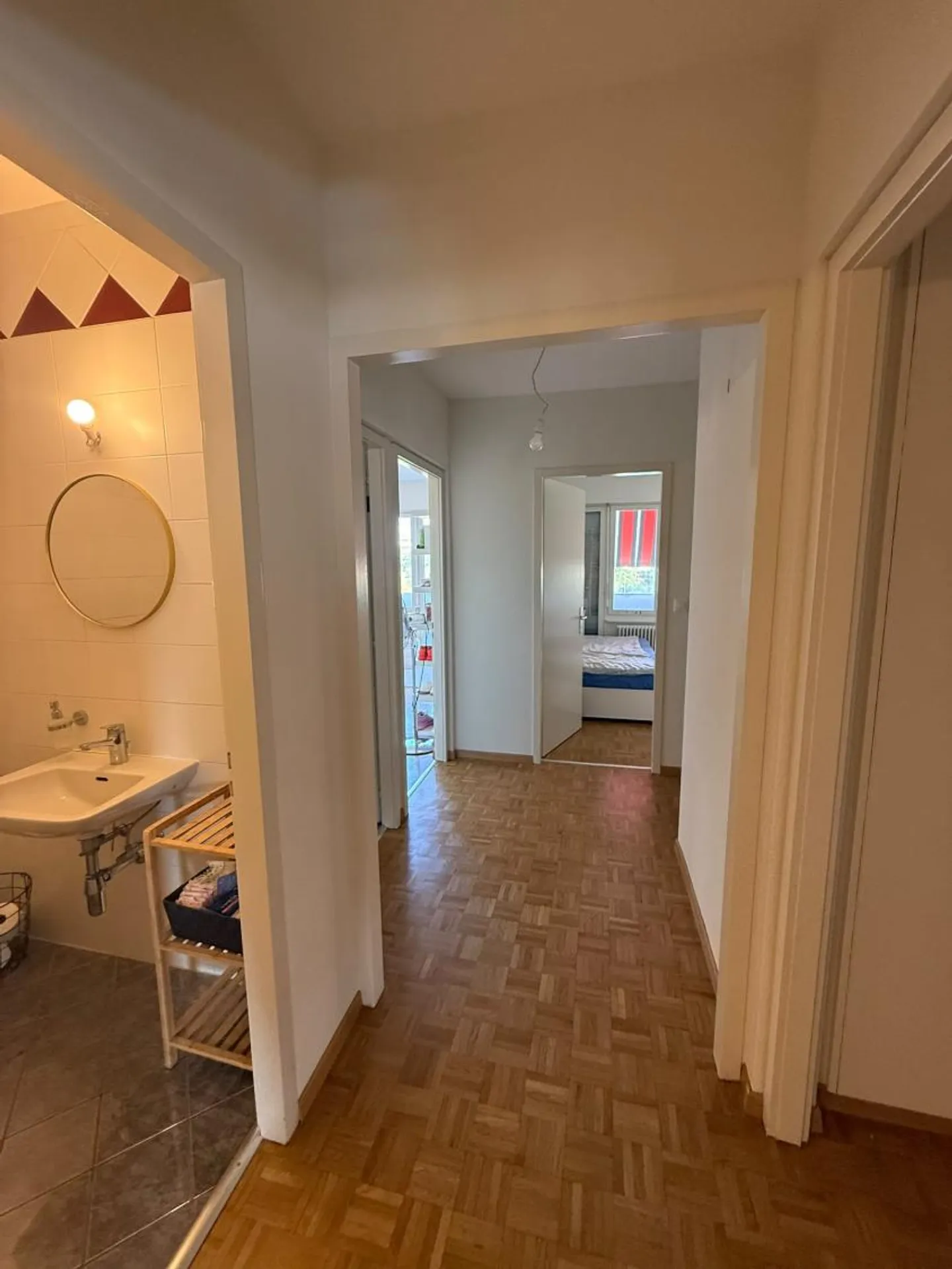 URGENCE 7 Chambres Onex - Photo 3 sur 13