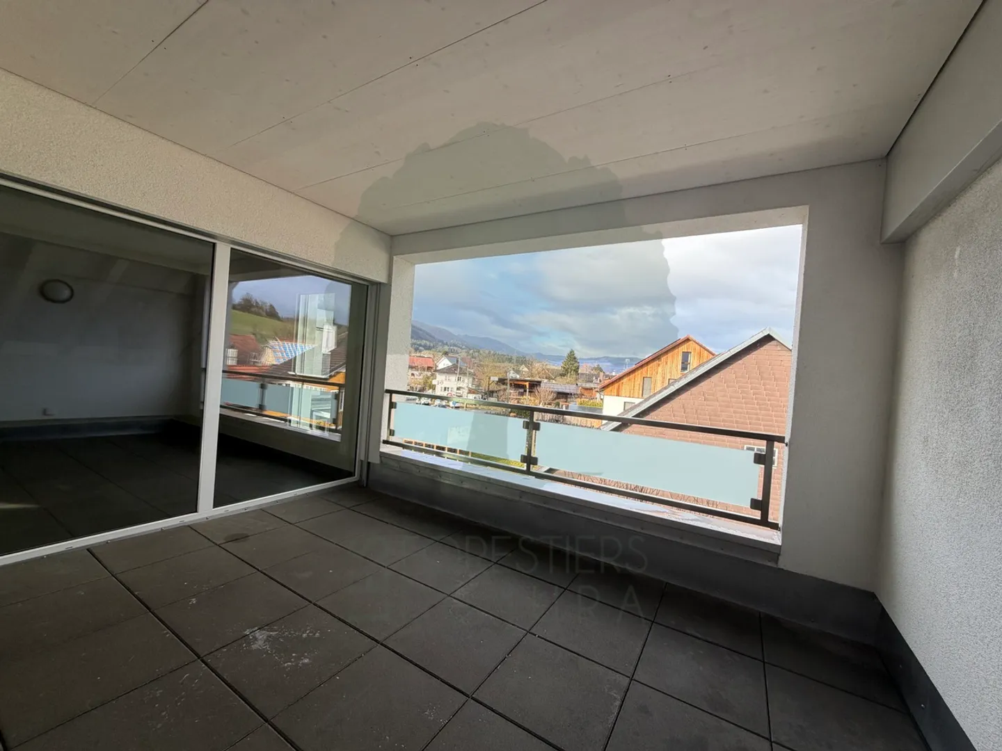 Magnifico appartamento Minergie di 4,5 stanze con terrazza - Foto 7 di 17