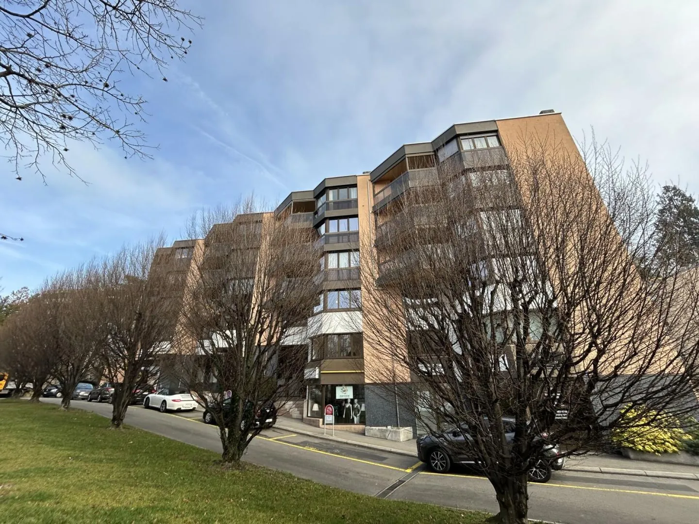 Posto coperto a Losanna - Foto 1 di 1