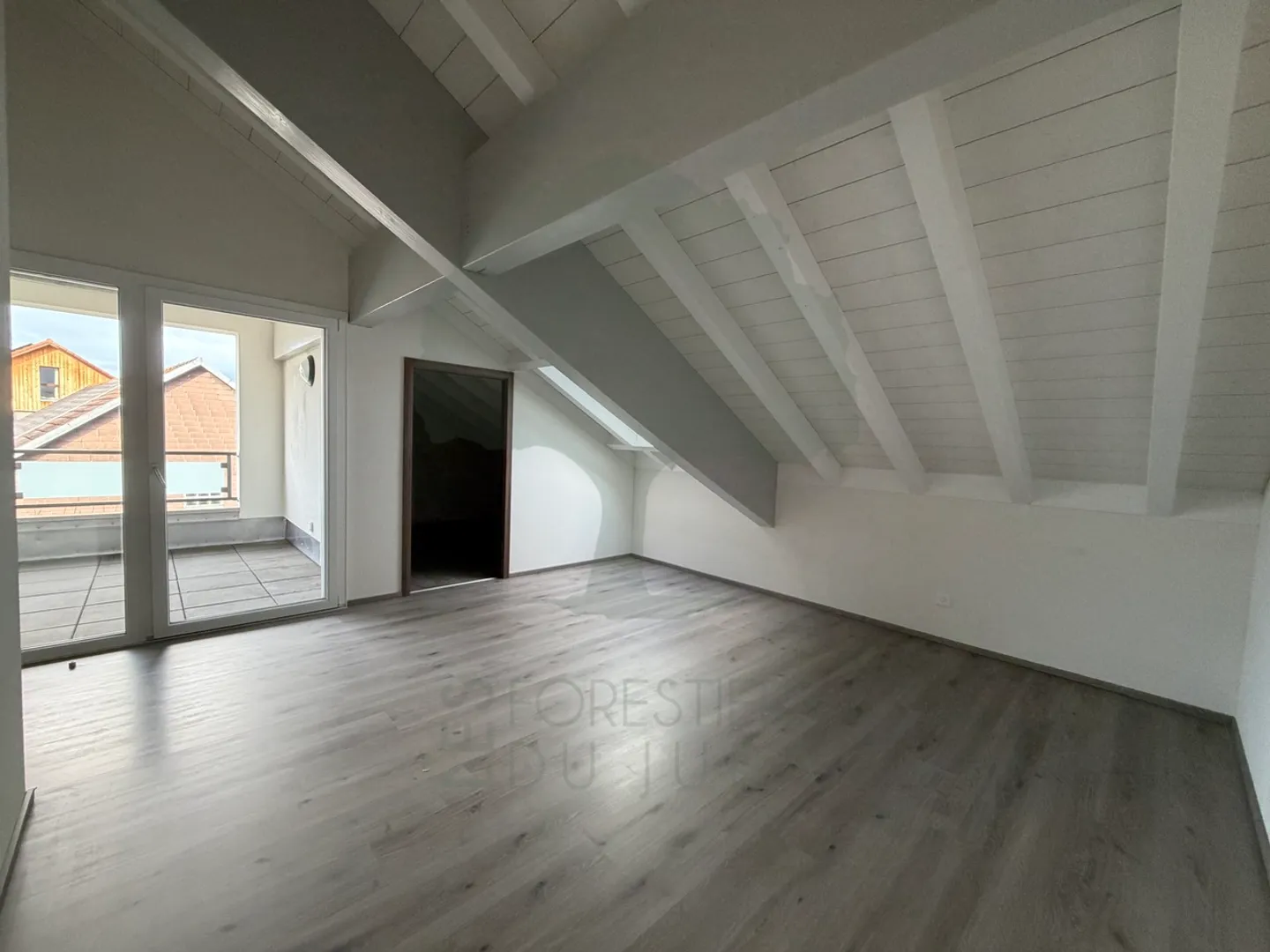 Magnifico appartamento Minergie di 4,5 stanze con terrazza - Foto 8 di 17