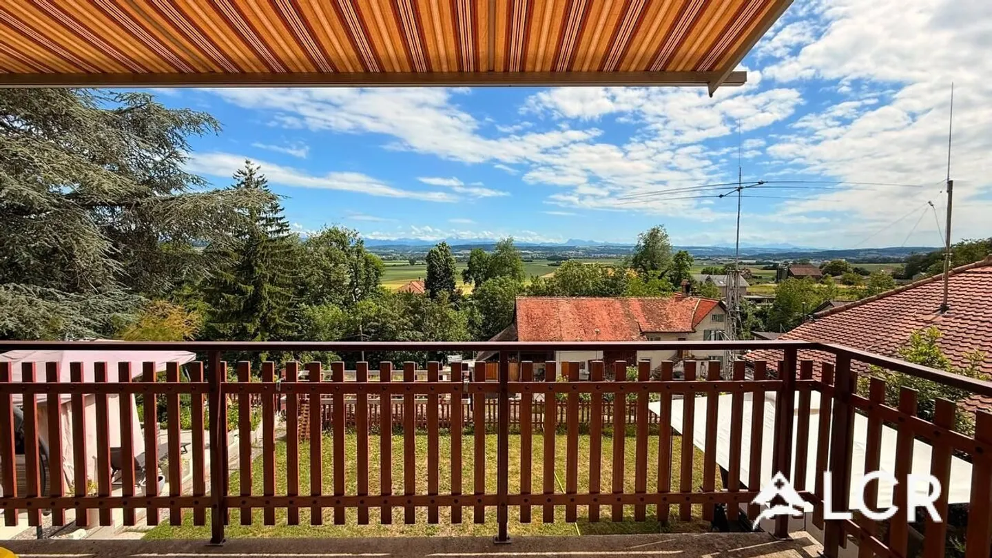 Incantevole appartamento 4.5 locali - Foto 9 di 12