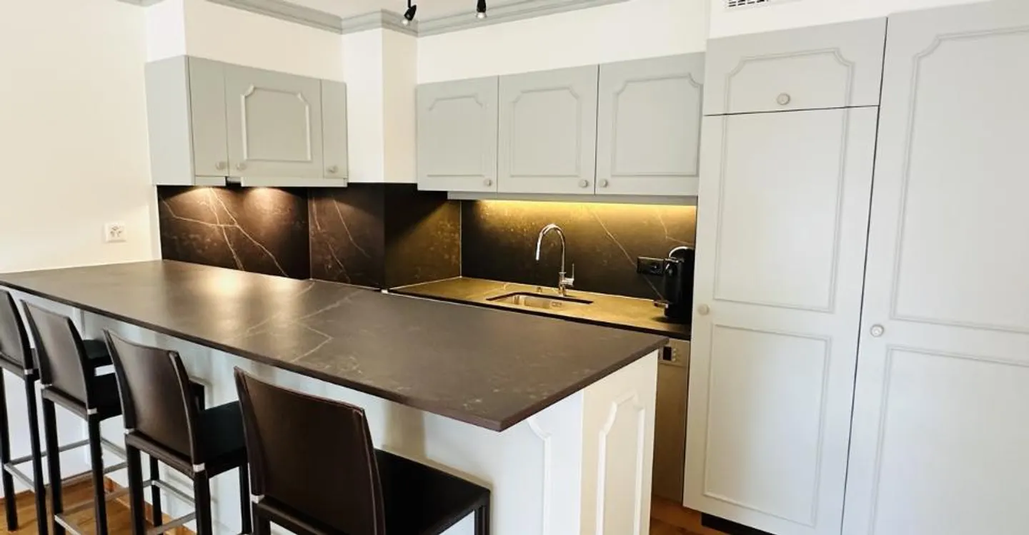 Spacious 3.5 rooms in a prestigious residence - Photo 5 of 10