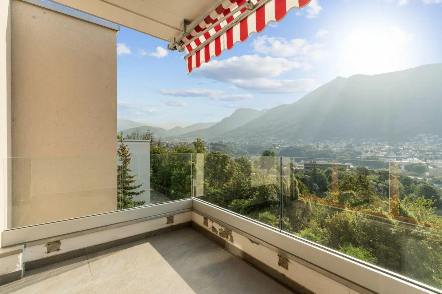 Charmante Wohnung mit Seeblick - Foto 10 von 12