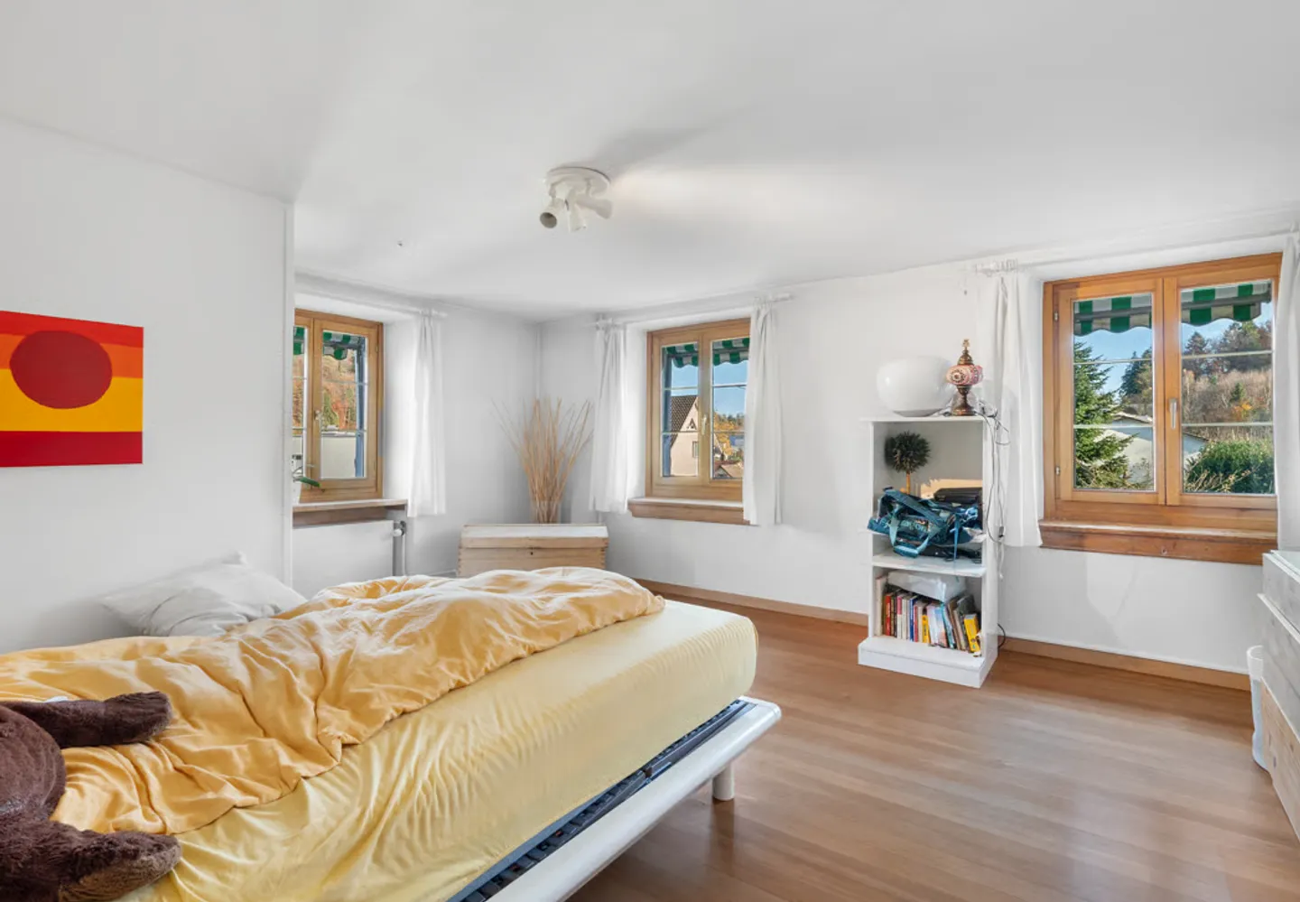 Versatile usage possibilities as a multi-generational house or yield - Photo 9 of 13