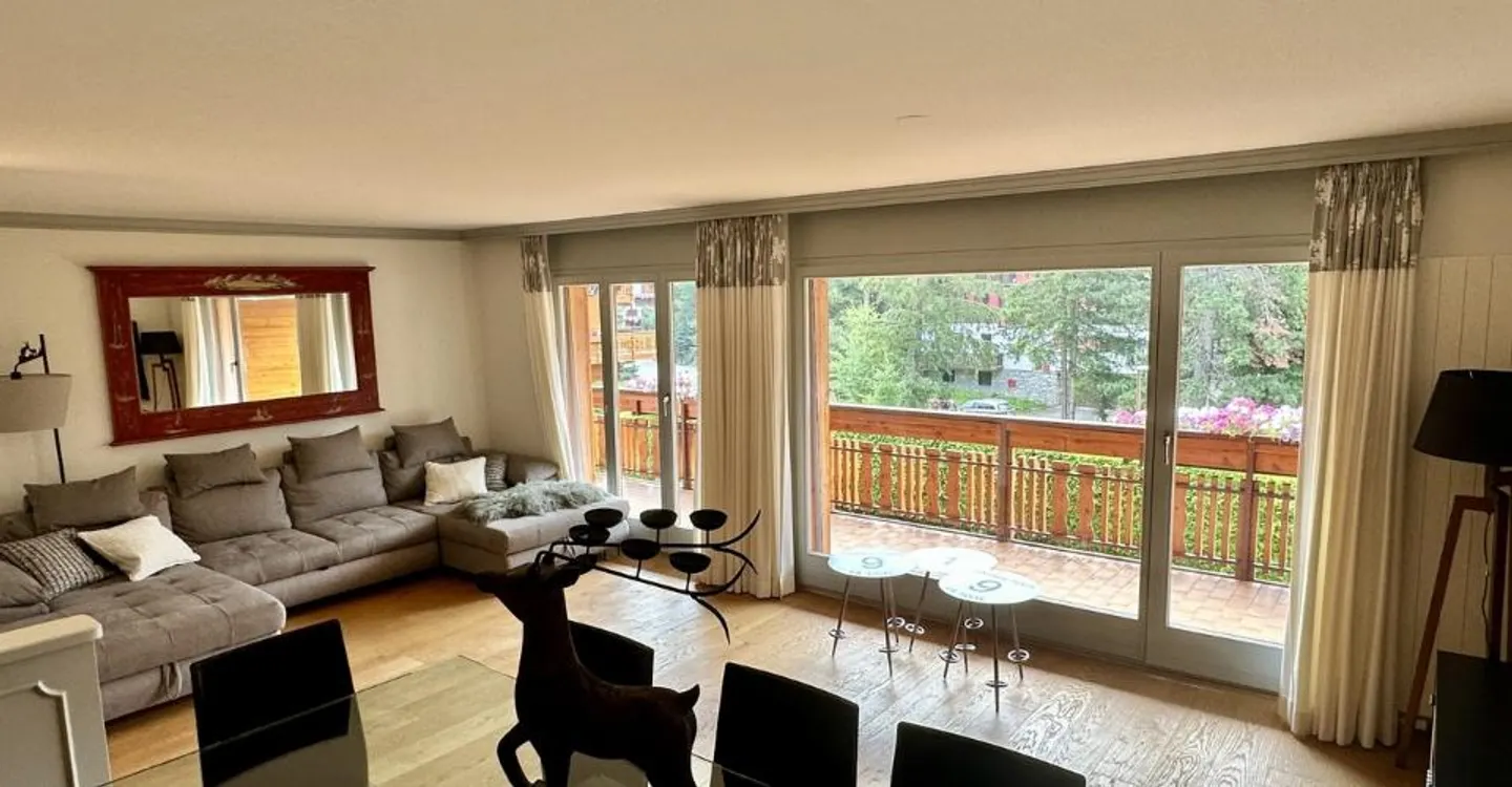 Spacious 3.5 rooms in a prestigious residence - Photo 9 of 10