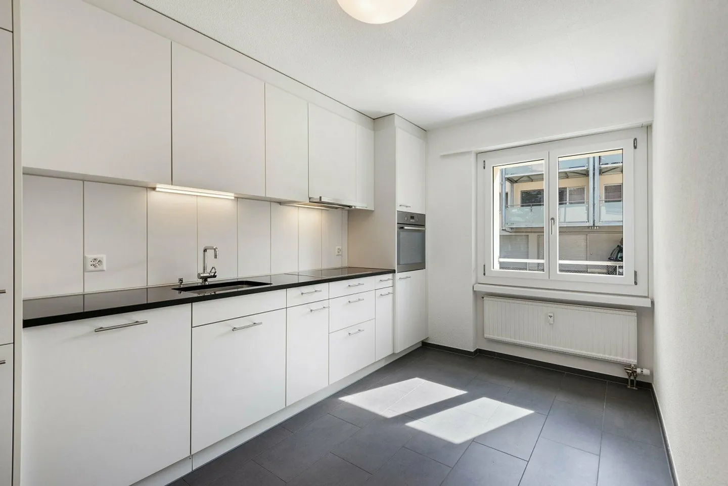 Your new home in the green! - Photo 3 of 7