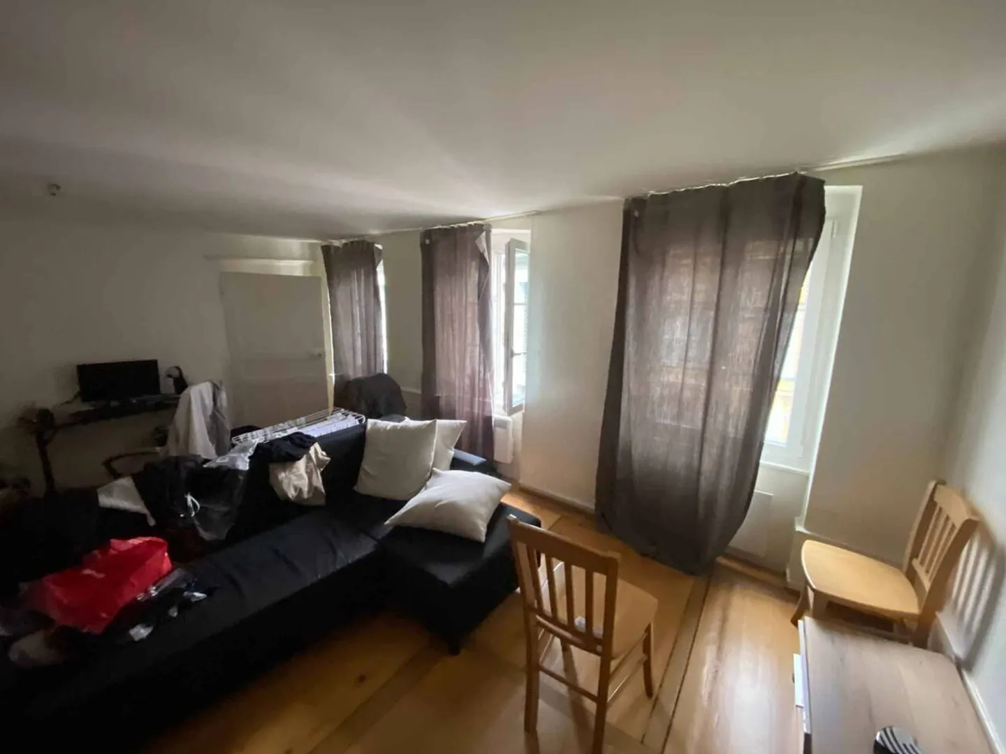 Apartment for rent - Photo 4 of 12