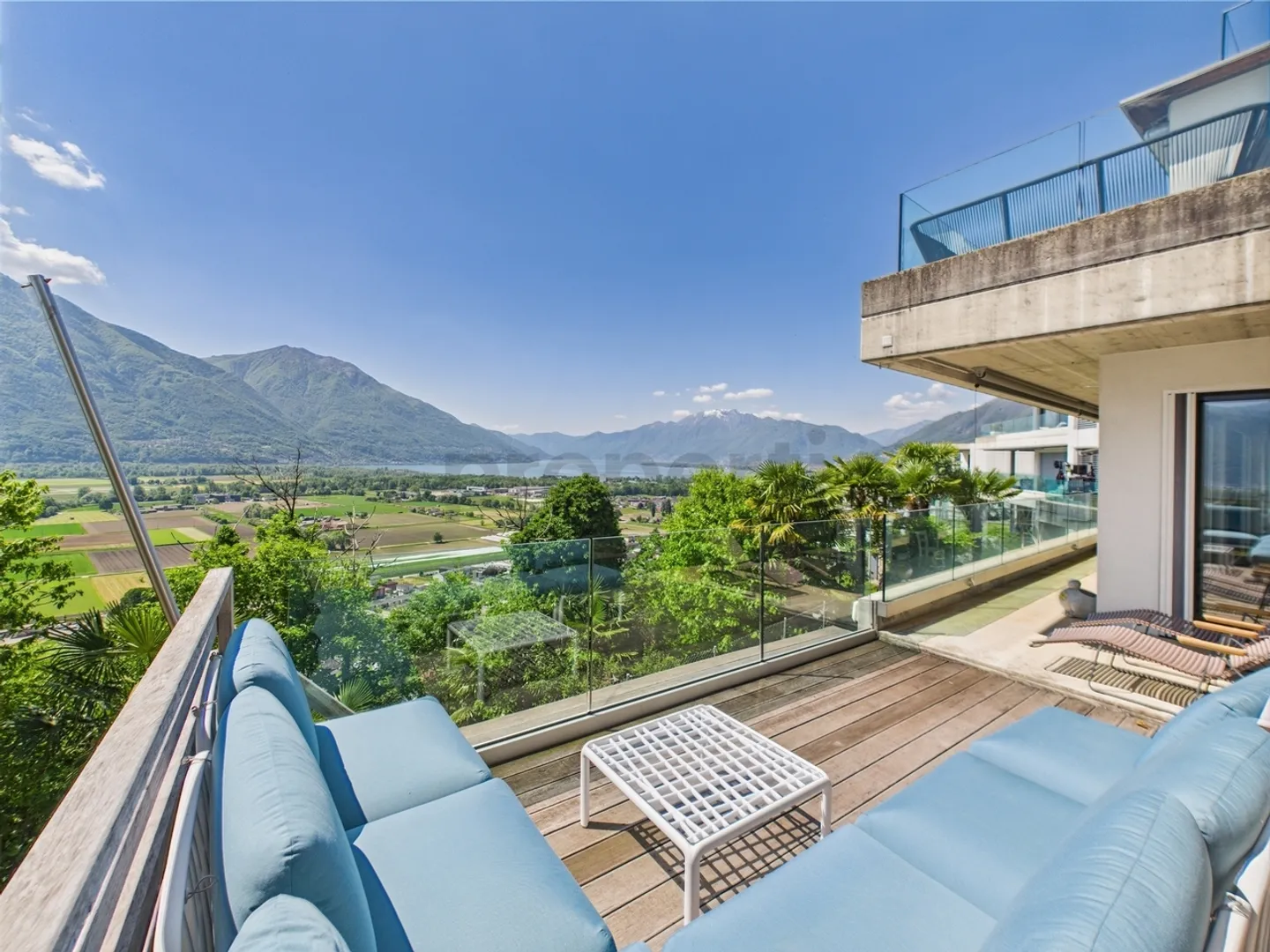 Exklusive Wohnung mit Panoramablick auf den See in Gordola - Foto 9 von 12