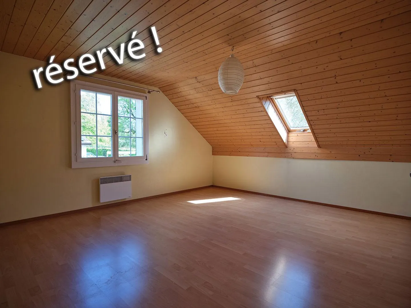 Exclusif - Maison jumelée avec grand jardin - Photo 2 sur 12