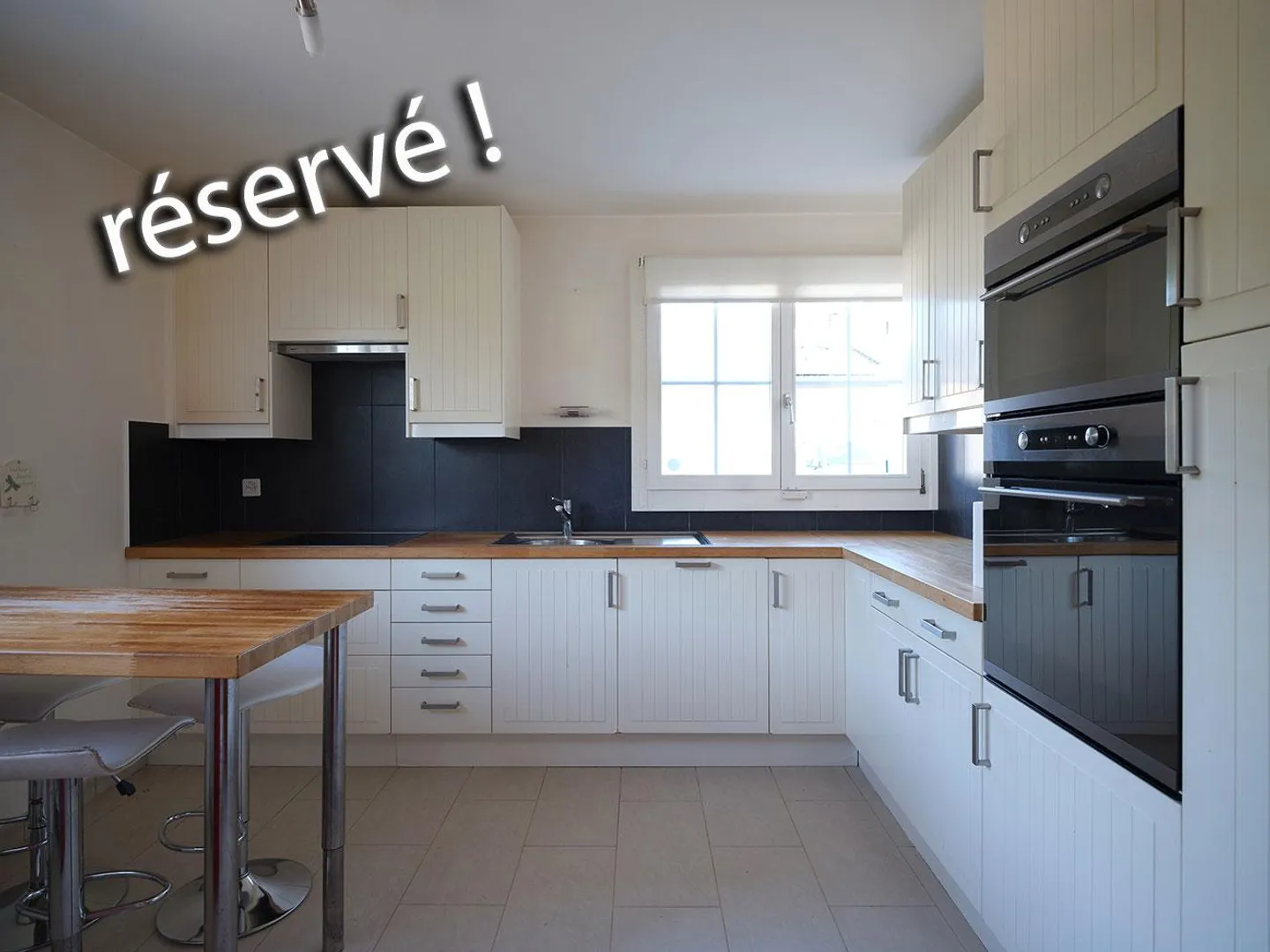 Exclusif - Maison jumelée avec grand jardin - Photo 3 sur 12