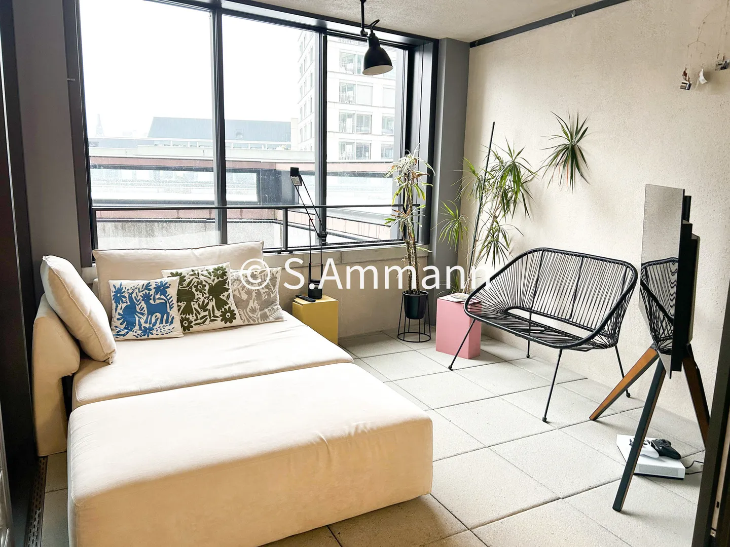 APPARTEMENT 3½ PIÈCES À ZURICH - DISTRICT 4, MEUBLÉ, TEMPORAIRE - Photo 3 sur 10