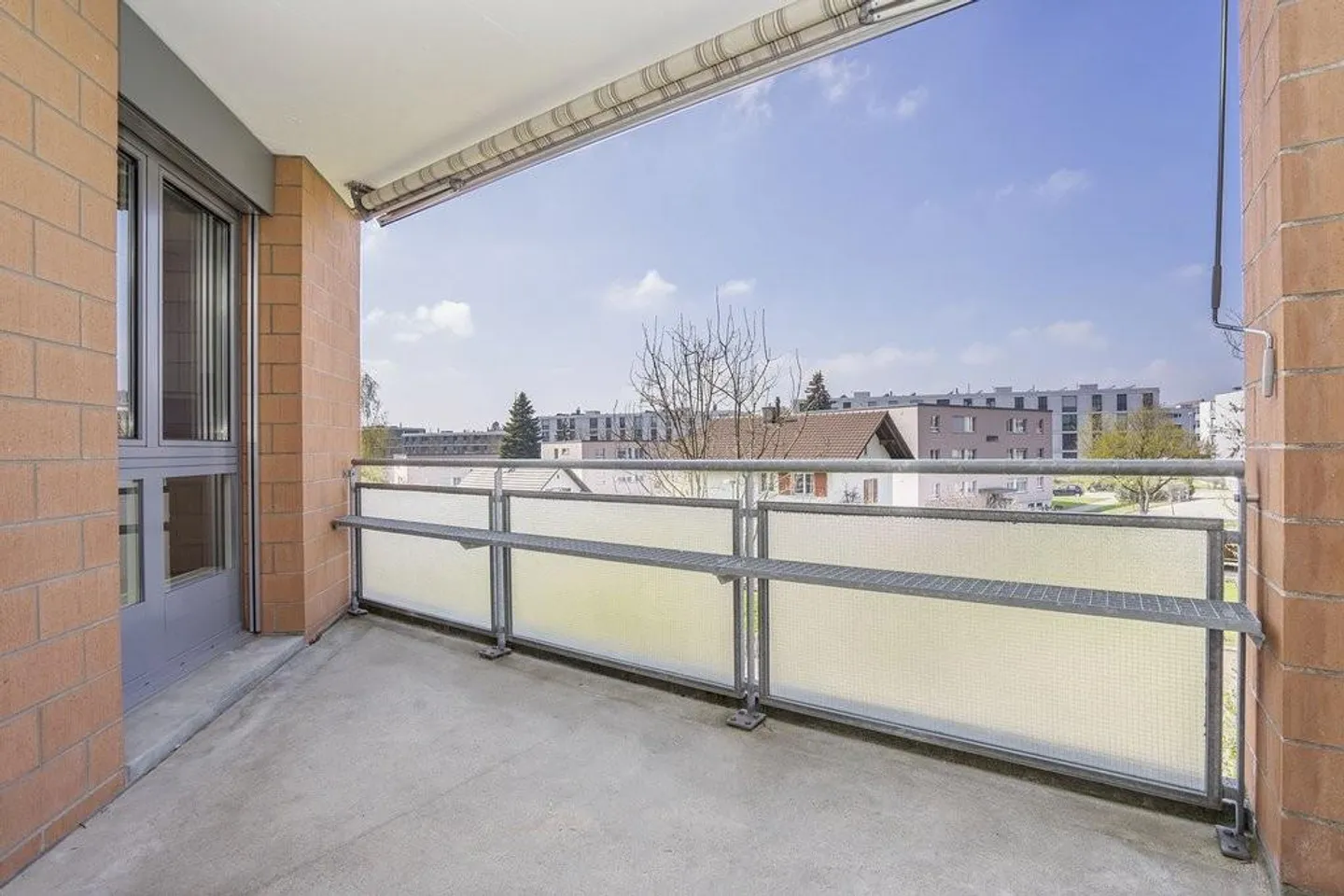 "Ziegelei-Märit": bel appartement spacieux de 4,5 pièces au 2ème étage - Photo 5 sur 12