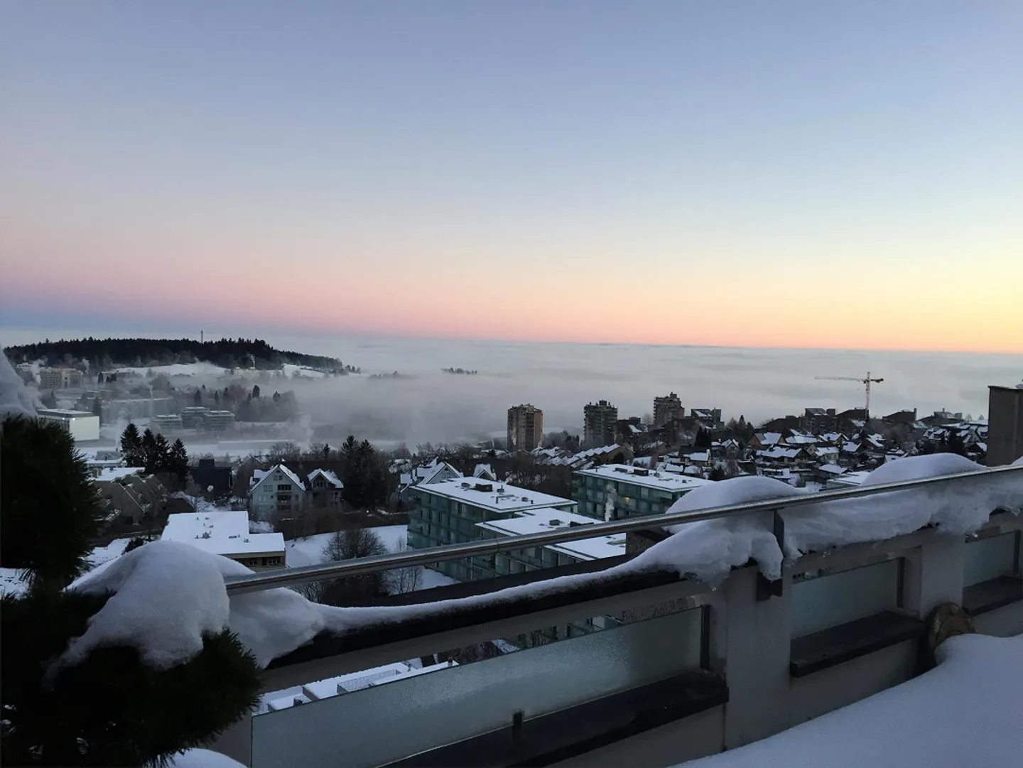 Unique penthouse apartment above the rooftops of St. Gallen - Photo 16 of 18