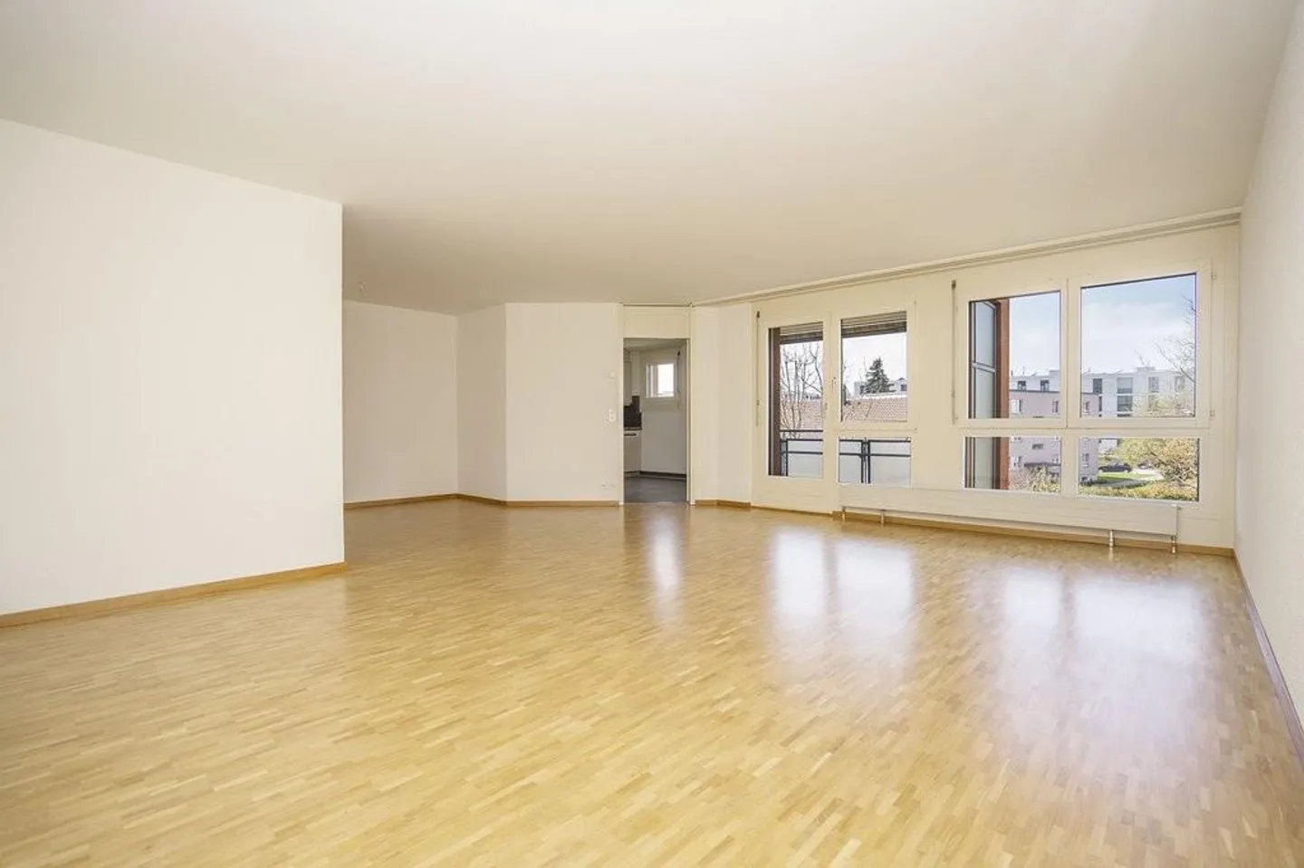 "Ziegelei-Märit": bel appartement spacieux de 4,5 pièces au 2ème étage - Photo 6 sur 12