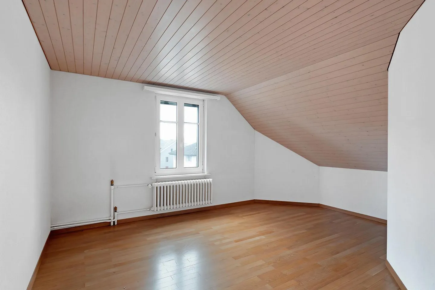 4.5-Room Apartment - Photo 10 of 11