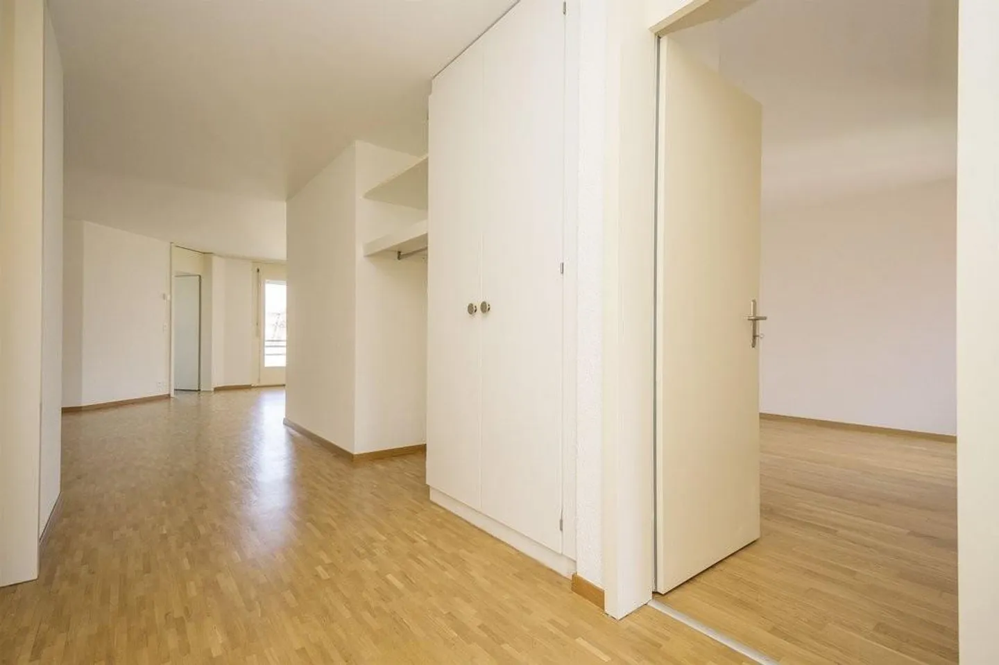 "Ziegelei-Märit": bel appartement spacieux de 4,5 pièces au 2ème étage - Photo 12 sur 12