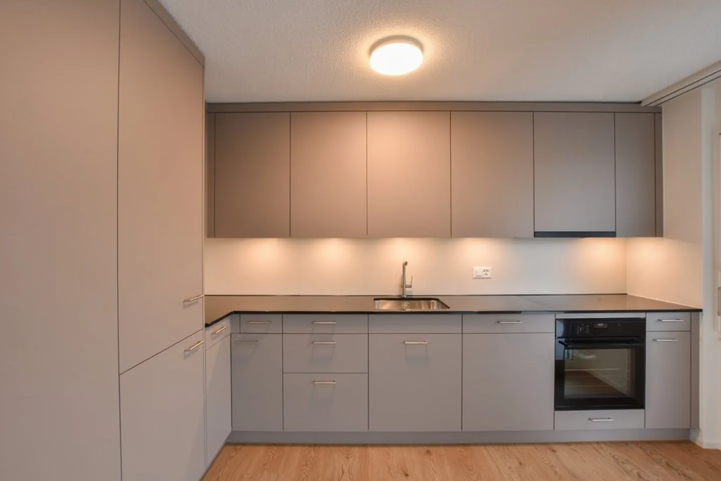 dopo ristrutturazione totale - l'appartamento perfetto! - Foto 3 di 10