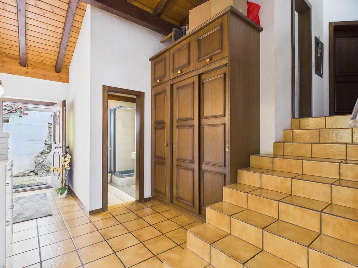 Appartement en Attique à Emplacement Recherché à Naters - Photo 3 sur 15