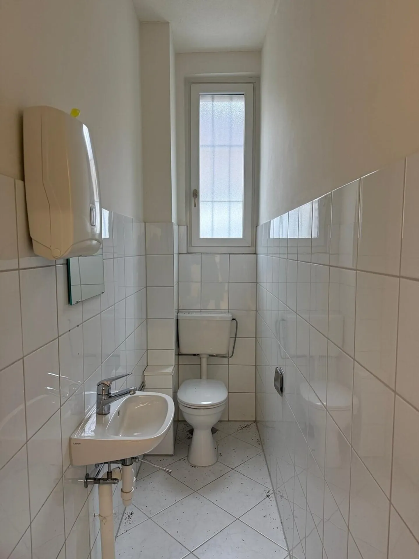 Espace Commercial dans un Emplacement Central - Photo 13 sur 13