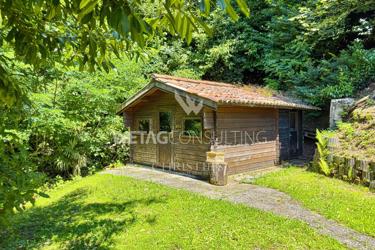Incantevole villa di piccole dimensioni con piscina all'aperto, vista lago a Montagnola in vendita - Foto 10 di 13