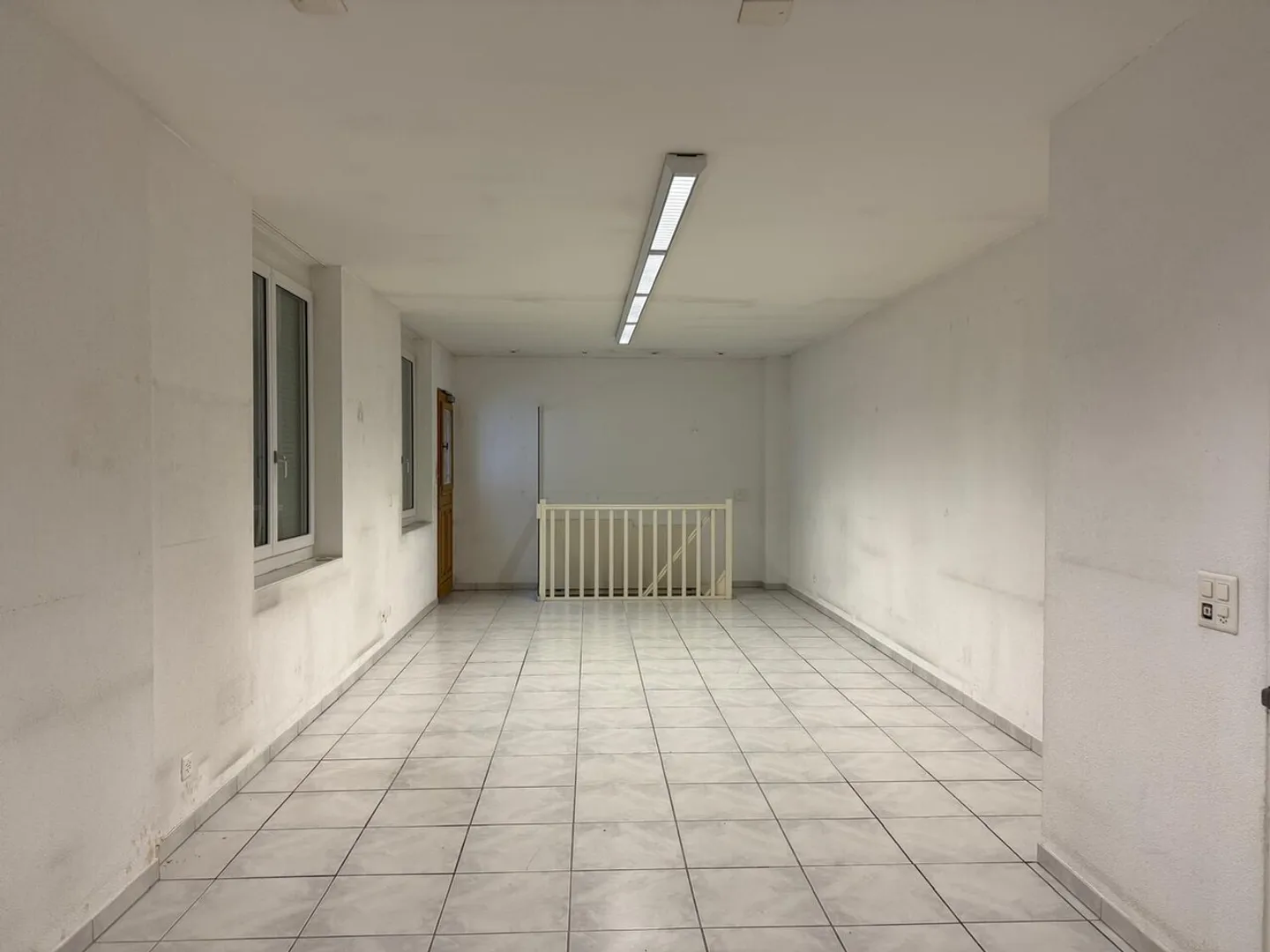 Espace Commercial dans un Emplacement Central - Photo 10 sur 13