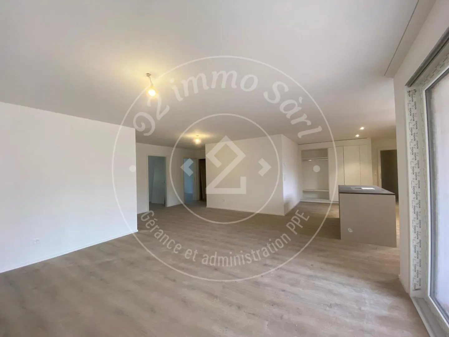 Magnificent 4.5-room apartment with garden - Photo 4 of 8