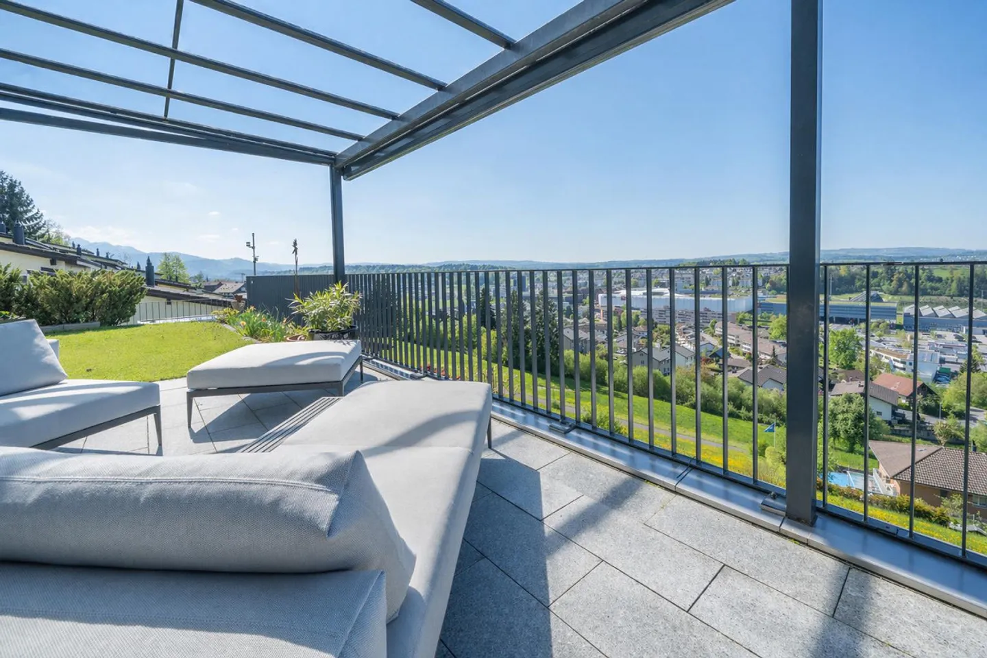 Traumhaus mit atemberaubender Aussicht - Foto 1 von 8