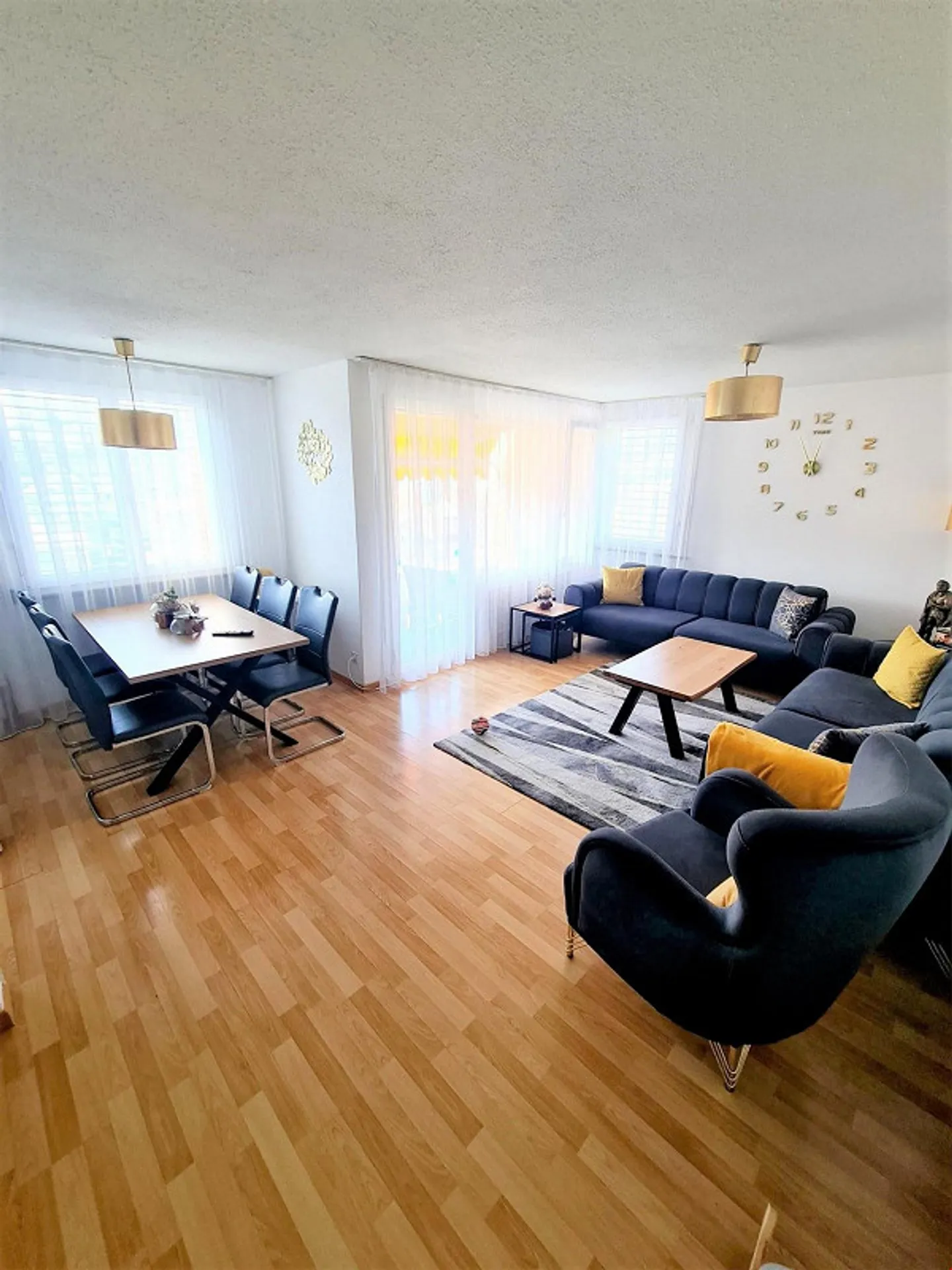 Geräumige Wohnung in Herisau - Foto 2 von 9