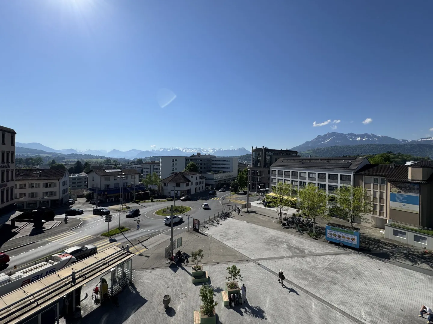 Moderni e luminosi uffici al Sonnenplatz 1 a Emmenbrücke - Foto 4 di 10