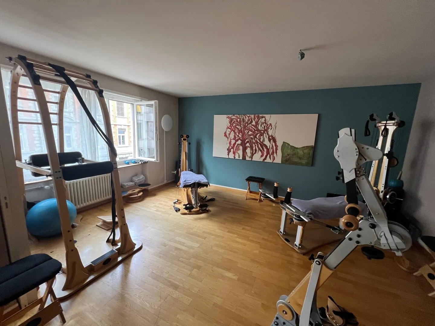 Spacieux appartement de 5 pièces dans un emplacement central à Zurich - Photo 13 sur 16
