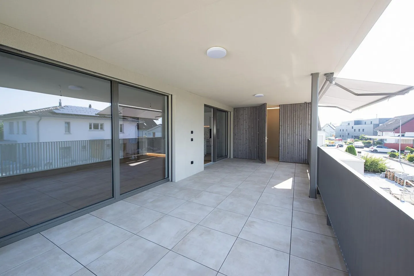 Appartement moderne de 3,5 pièces avec finition de haute qualité - Photo 14 sur 15