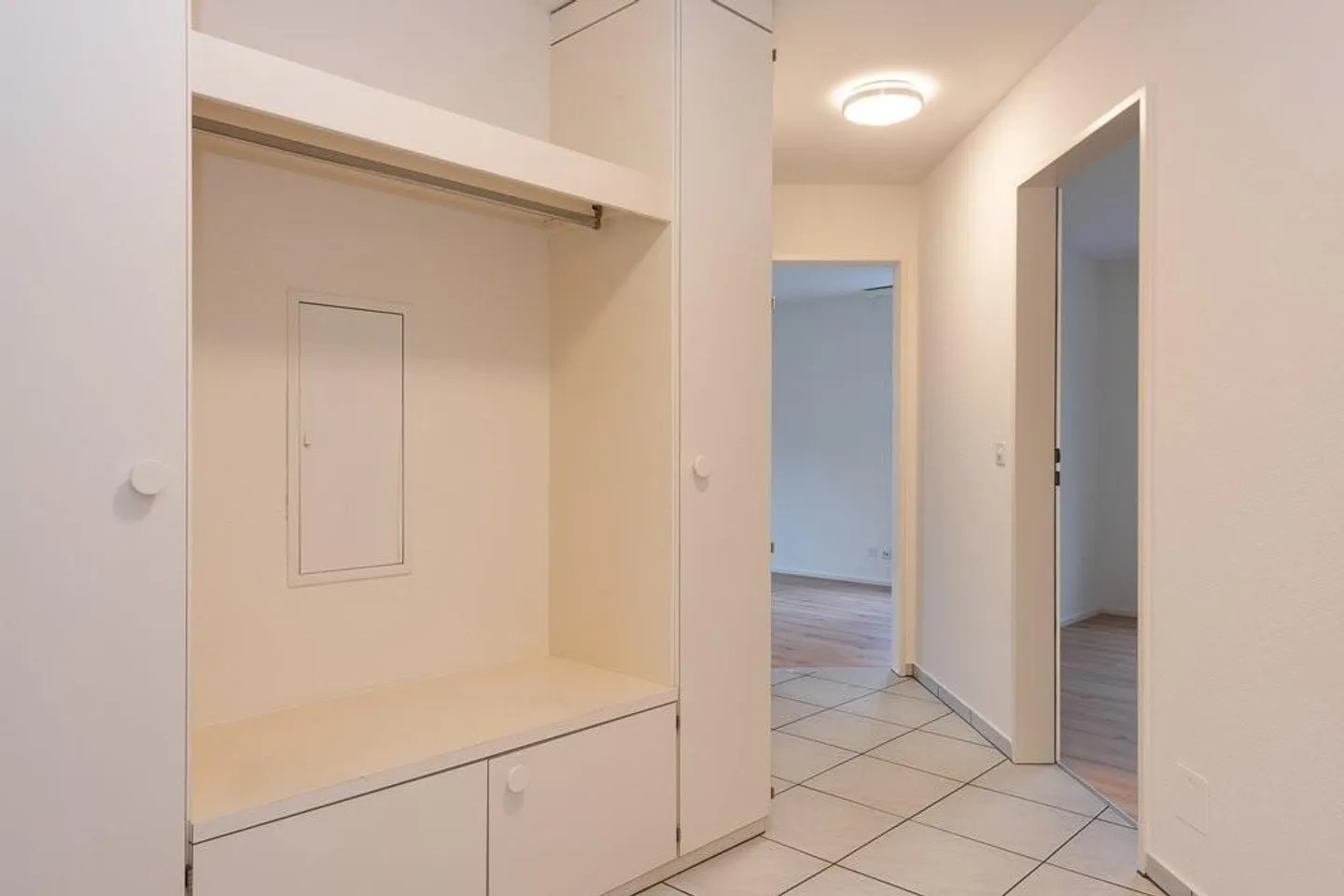 Appartement familial à louer dans un quartier populaire - Photo 7 sur 11
