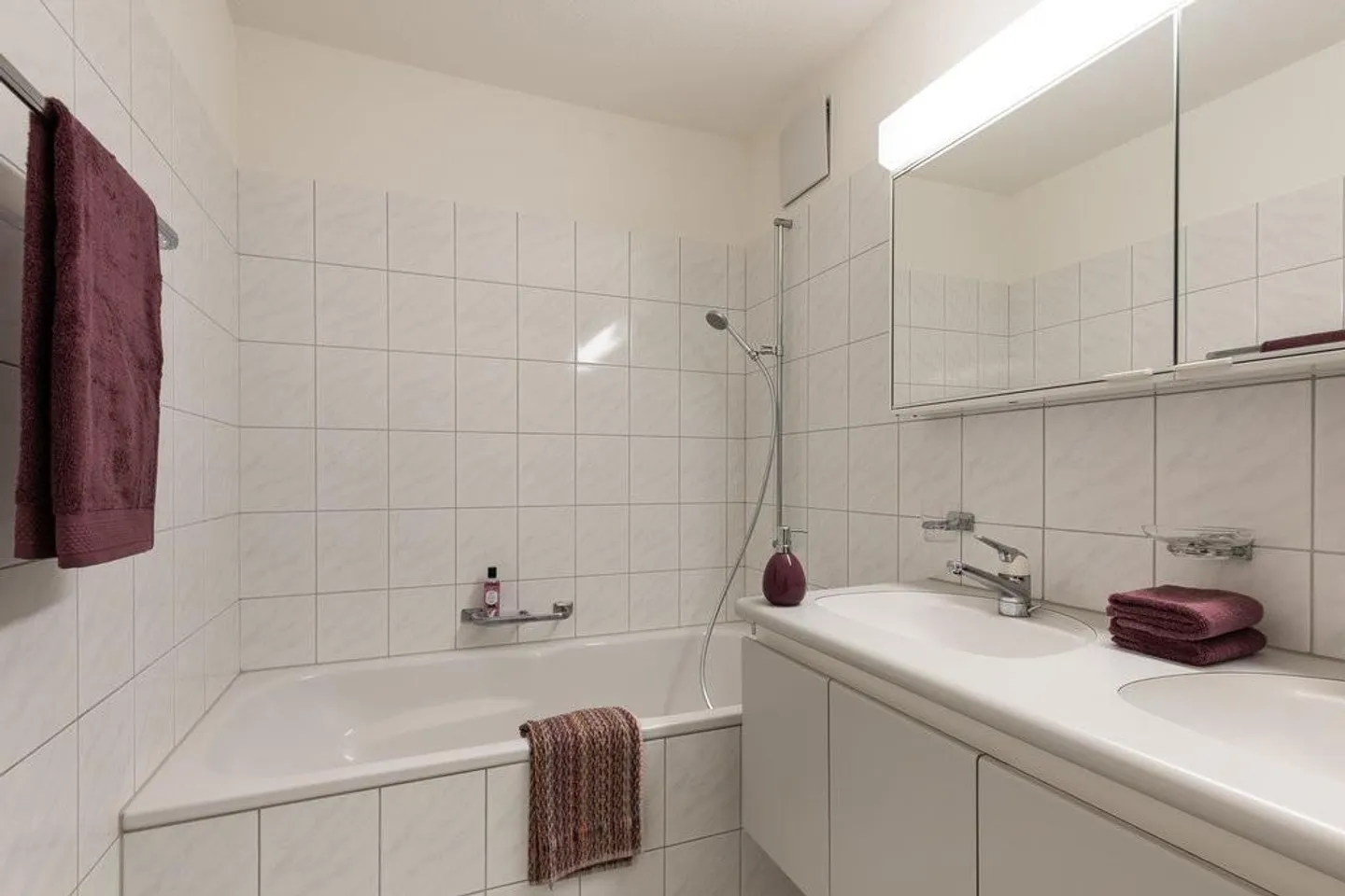 Appartement familial à louer dans un quartier populaire - Photo 6 sur 11