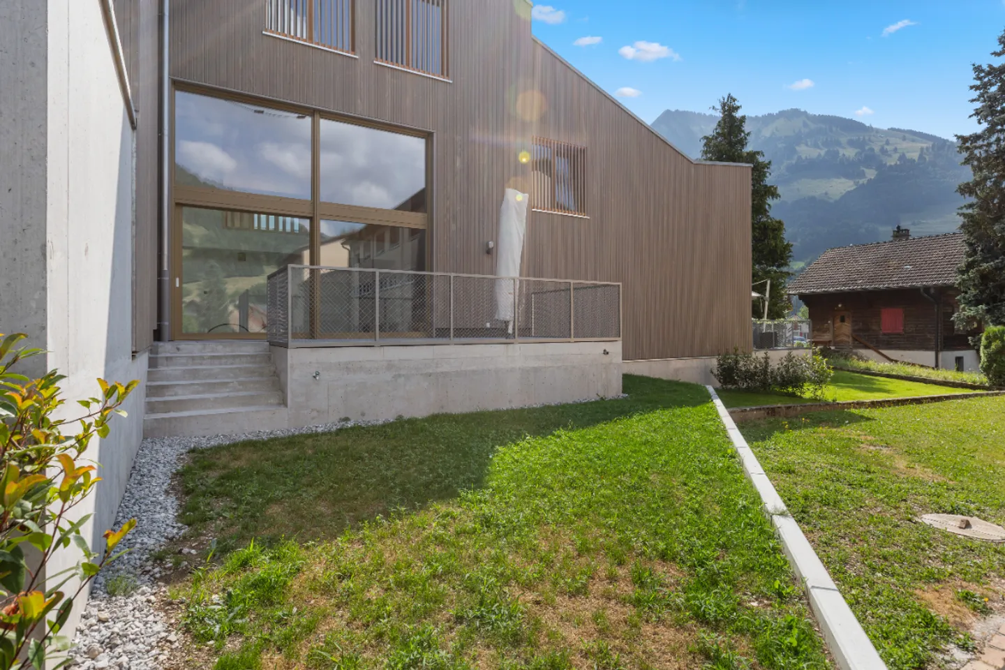 New Project: Comfort and Serenity between Mountains and Green - Photo 3 of 12