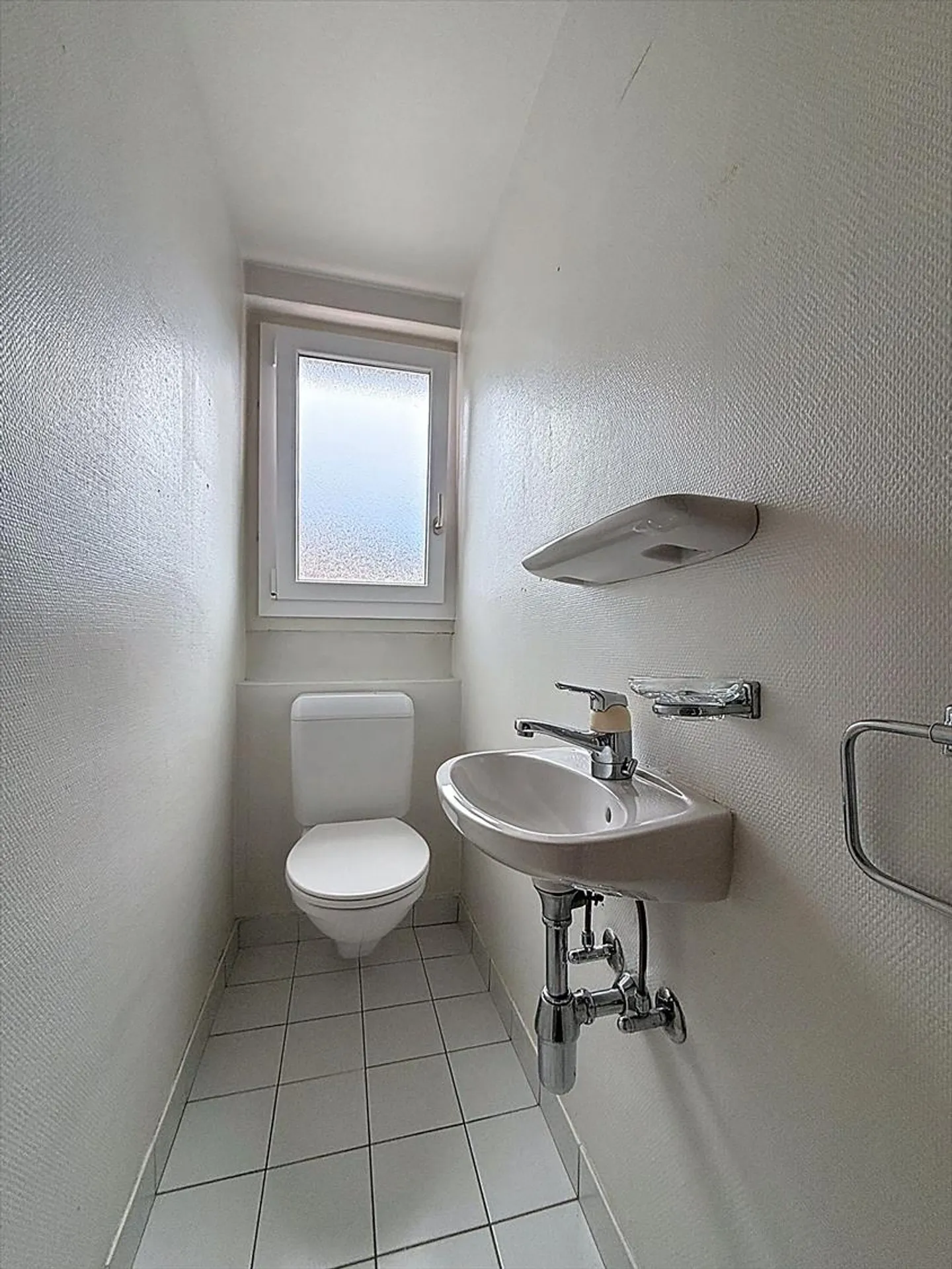 2.5 Room Apartment - Photo 8 of 8