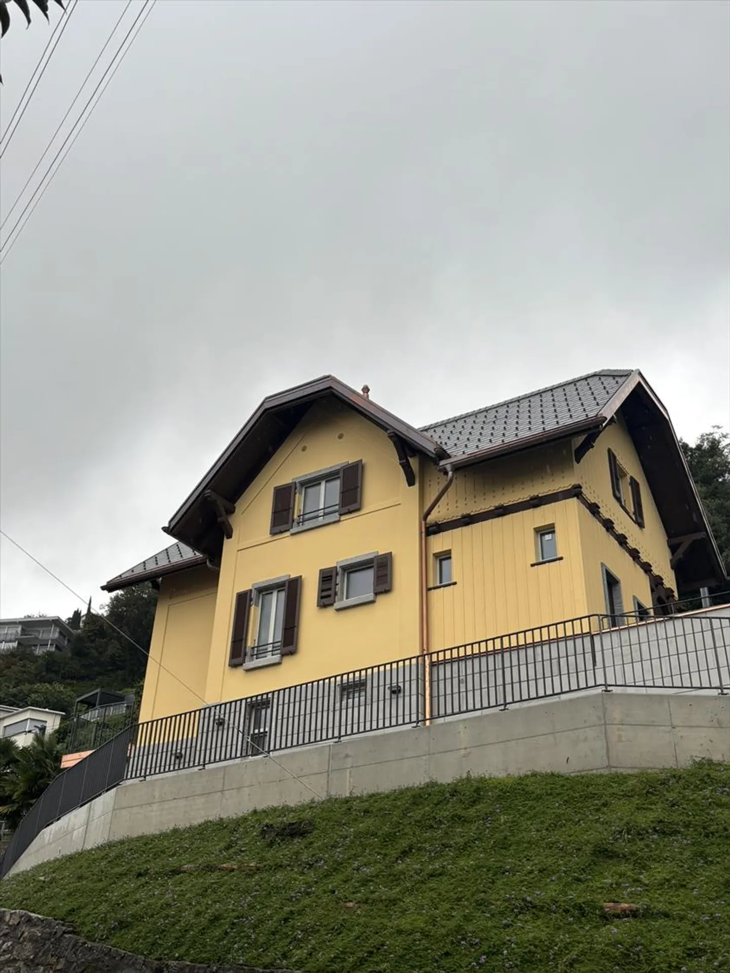 Casa unifamiliare vicino alla fermata FFS di Gerra - Foto 1 di 7