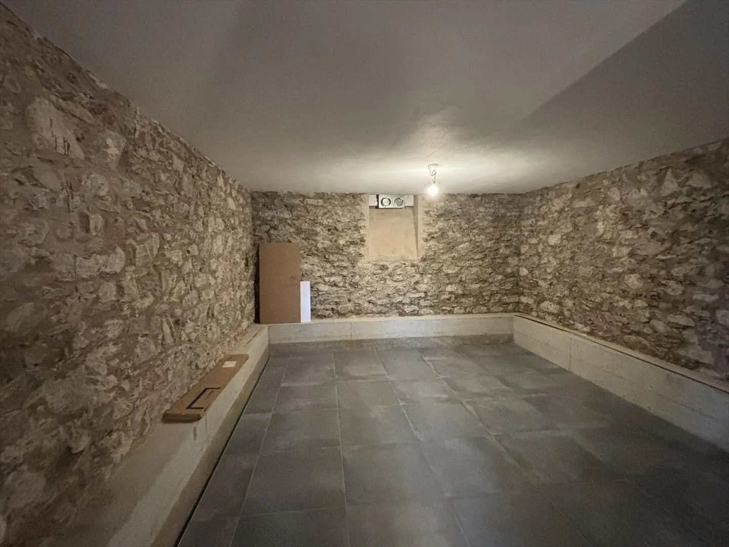 Casa unifamiliare vicino alla fermata FFS di Gerra - Foto 2 di 7