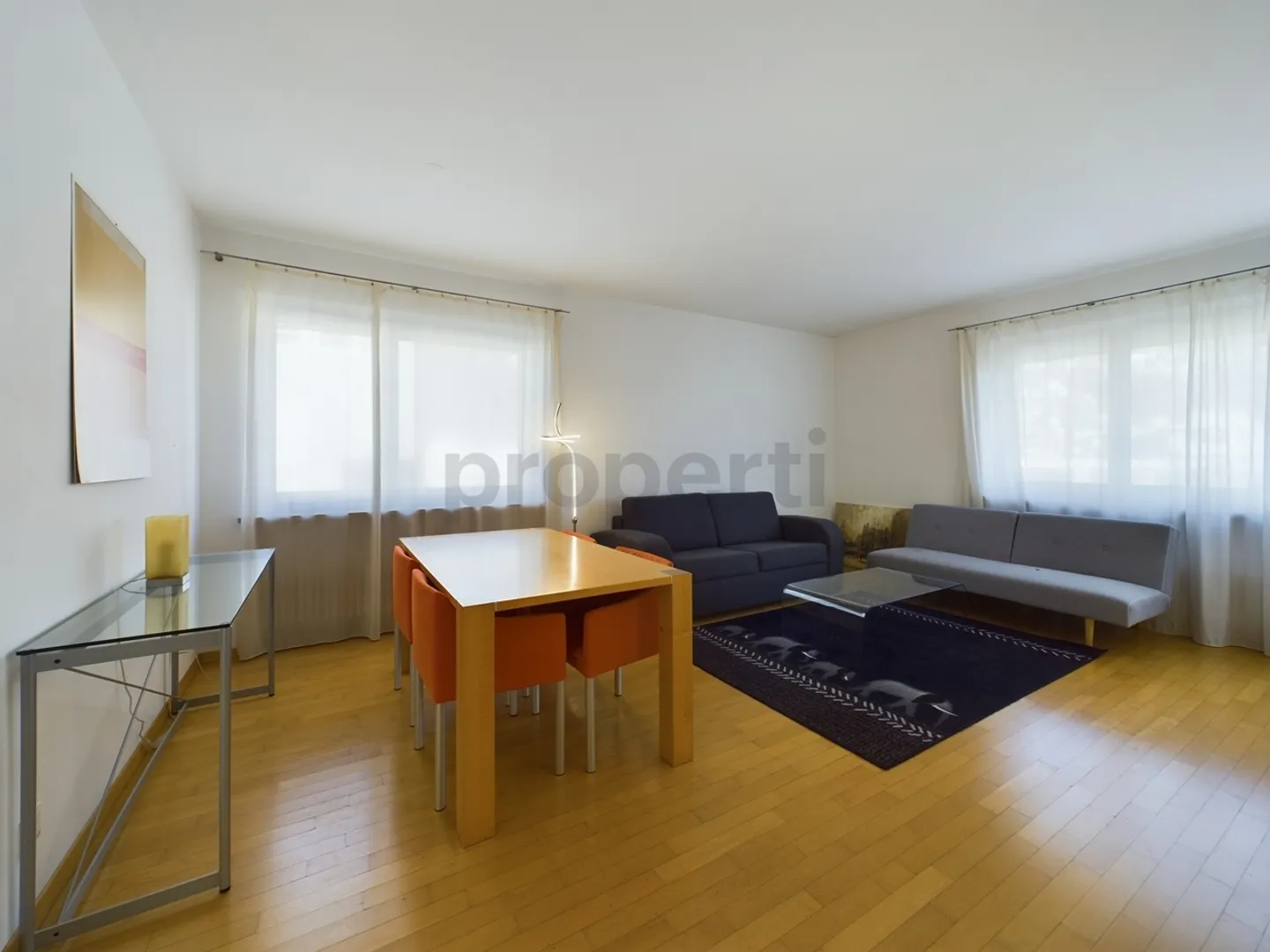 Furnished 2.5-room apartment in Locarno with lake view - Photo 1 of 8