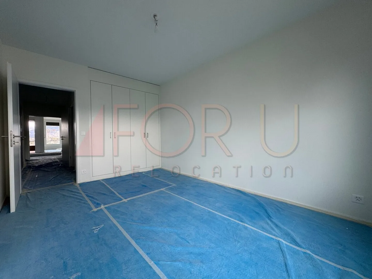 Bellissimo appartamento di 4 stanze nuovo e tranquillo con 2 balconi a Vieusseux - Foto 7 di 12