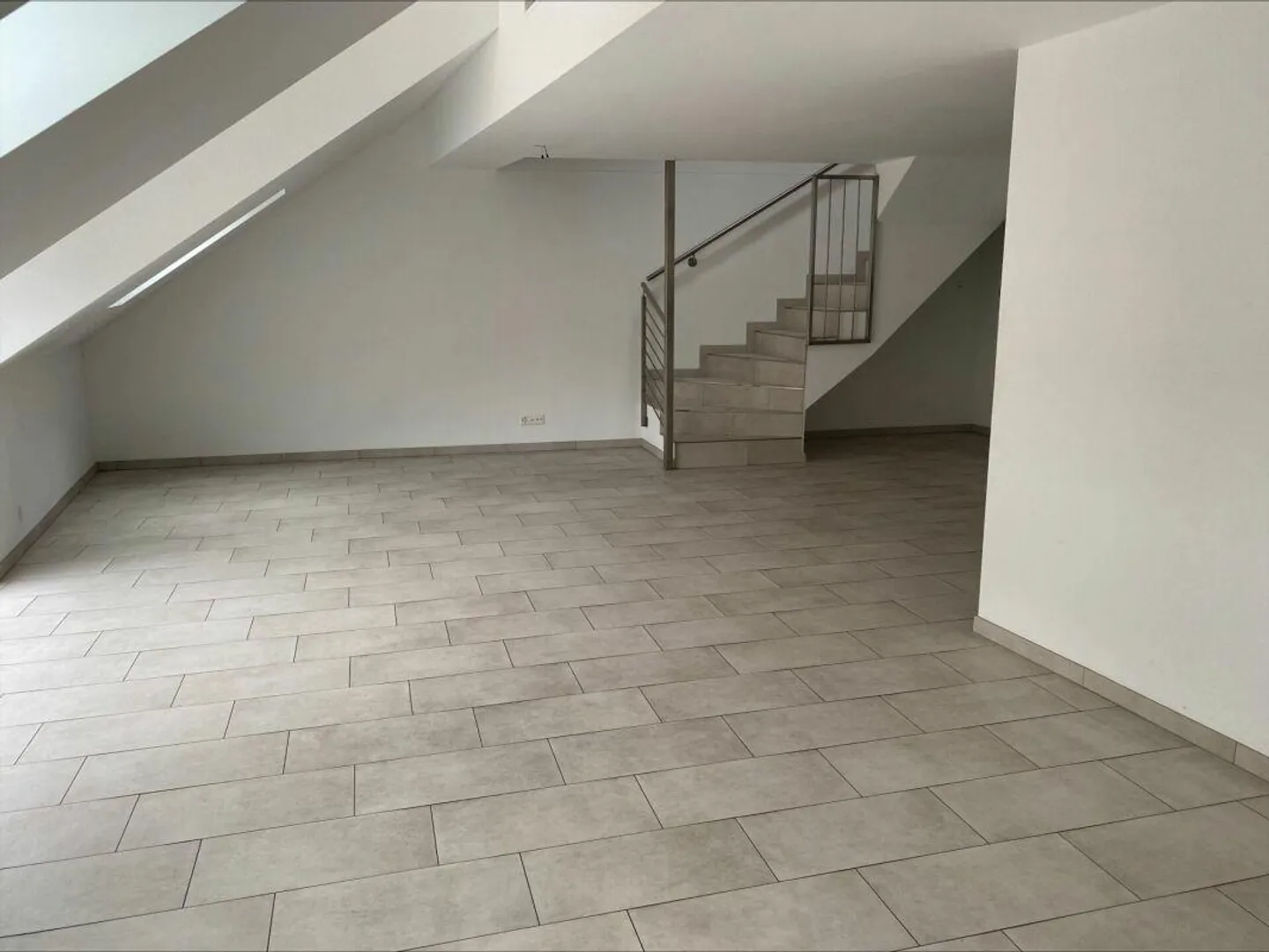 Hornussen / 4.5 Room Apartment - Photo 3 of 11