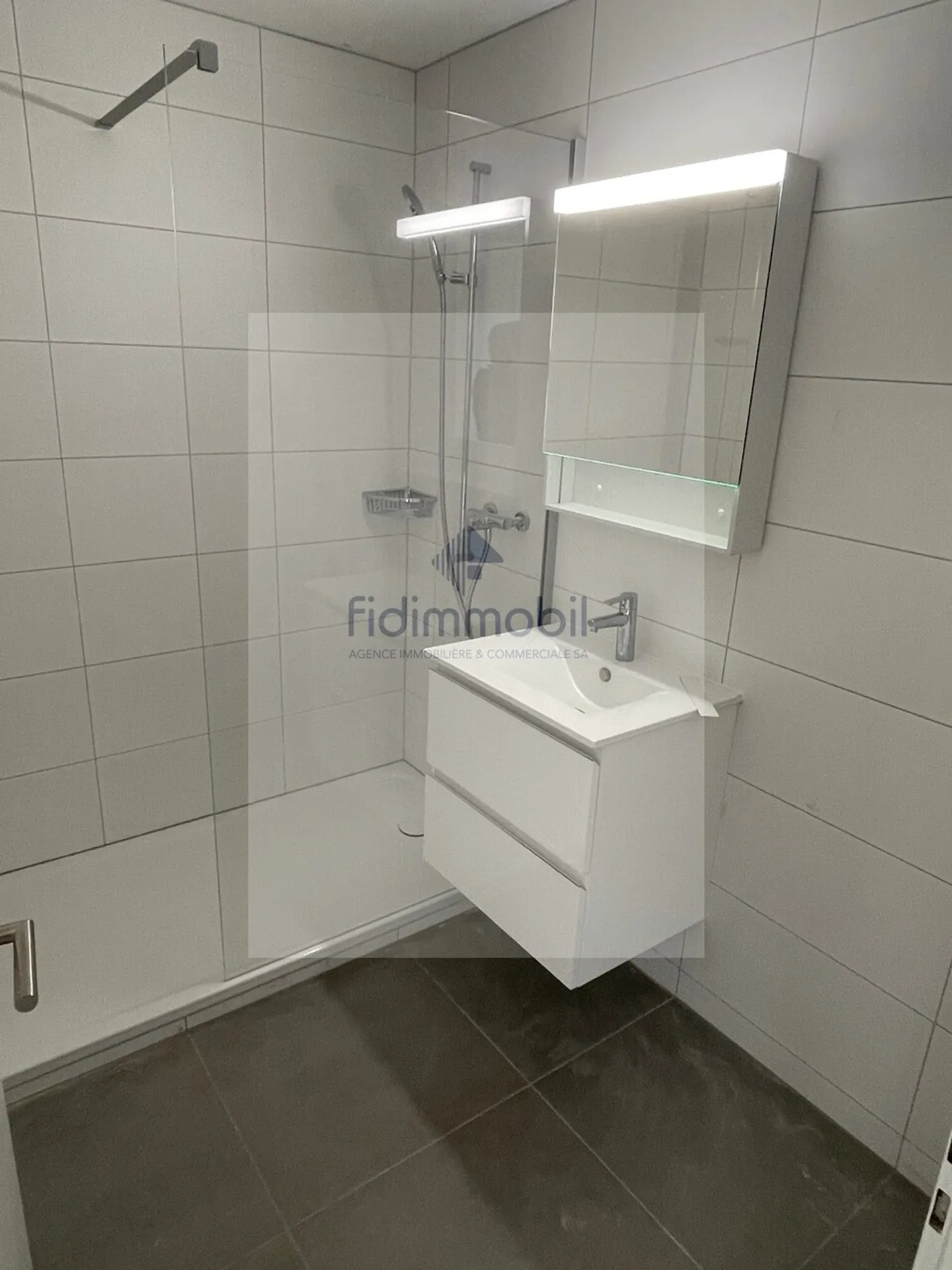 Vollständig renovierte 3-Zimmer-Wohnung - Foto 5 von 8